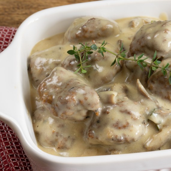 Meatballs w/ Mushroom Sauce